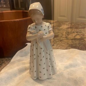 B & G Copenhagen porcelain Made in Denmark. 1721 cs